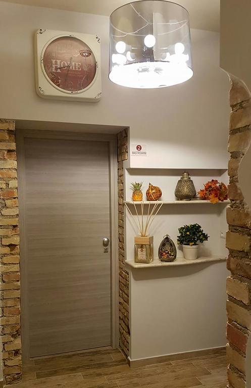 B&B Via Veneto Crotone Eksteriør billede